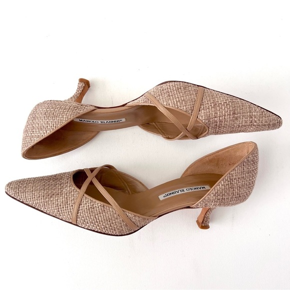 MANOLO BLAHNIKVintage Retro D’Orsay Beige Woven Pointed Kitten Heel Pumps 41